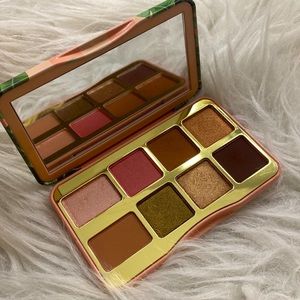 Too Faced Shake your Palm Palms Eyeshadow Palette